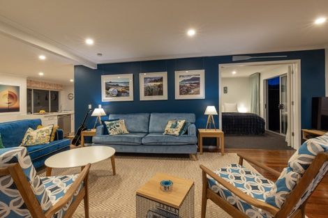 Photo of property in 80 The Esplanade, Raumati South, Paraparaumu, 5032