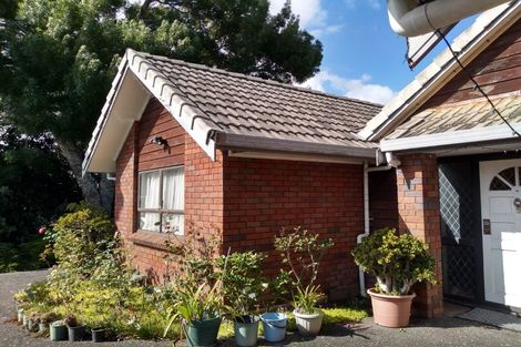 Photo of property in 10 Citation Way, Botany Downs, Auckland, 2010