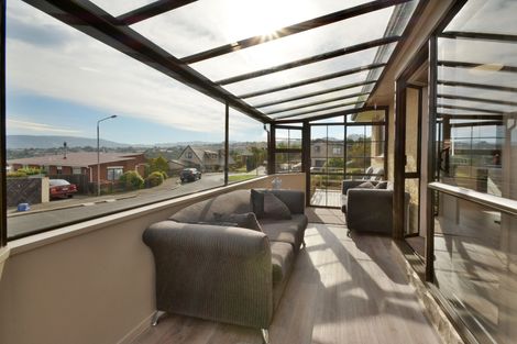 Photo of property in 2 Beverley Place, Waverley, Dunedin, 9013
