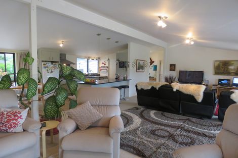 Photo of property in 31 Orchard Road, Kerikeri, 0295