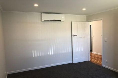 Photo of property in 33 Alma Road, Milford, Auckland, 0620