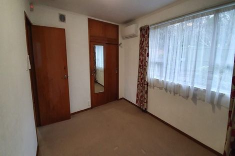 Photo of property in 34 Chislehurst Street, Henderson, Auckland, 0612