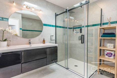 Photo of property in 47 Kamara Road, Glen Eden, Auckland, 0602