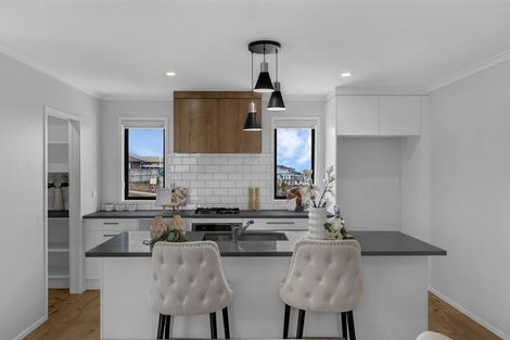 Photo of property in 24 Peacock Place, Pokeno, 2402