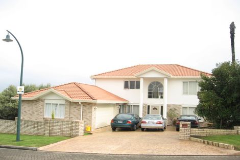 Photo of property in 1 Kumar Place, The Gardens, Auckland, 2105