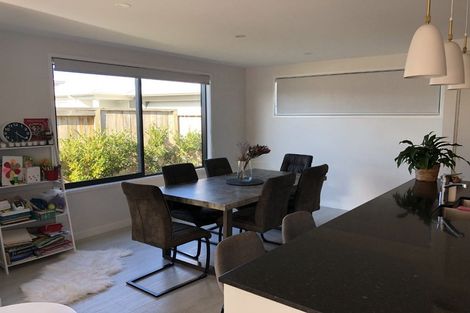 Photo of property in 76 Franks Way, Papamoa Beach, Papamoa, 3118