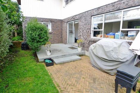 Photo of property in 3/57 Aroha Avenue, Sandringham, Auckland, 1025