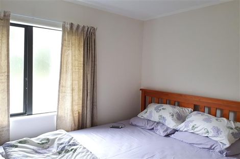 Photo of property in 23 Trinidad Road, Sunnynook, Auckland, 0620