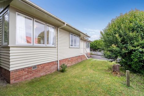 Photo of property in 2/29 Merriefield Avenue, Forrest Hill, Auckland, 0620
