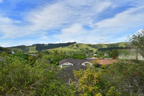Photo of property in 7 Amberly Rise, Helensville, 0800