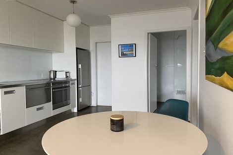 Photo of property in 3/23a Hamblyn Street, Strandon, New Plymouth, 4312