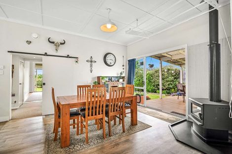 Photo of property in 56 Tapairu Road, Waipawa, 4275