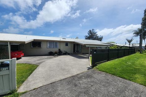 Photo of property in 71 Mcfarlane Street, Oakura, 4314