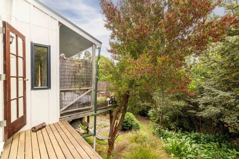 Photo of property in 27 Te Papau Crescent, Diamond Harbour, 8972