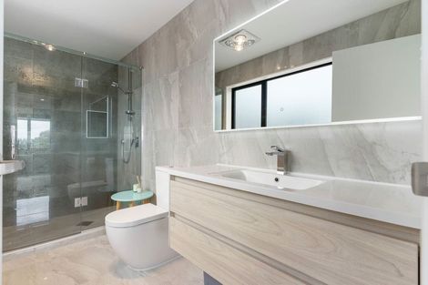 Photo of property in 39a Rodney Street, Howick, Auckland, 2014