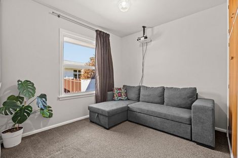 Photo of property in 110a Kippenberger Avenue, Rangiora, 7400