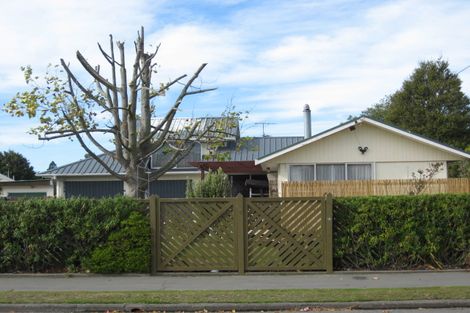 Photo of property in 45 Middlepark Road, Sockburn, Christchurch, 8042