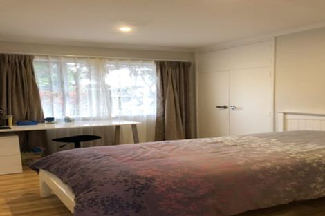 Photo of property in 66 Gossamer Drive, Pakuranga Heights, Auckland, 2010