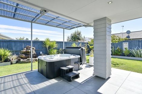 Photo of property in 21 Sovereign Boulevard, Kaiapoi, 7630