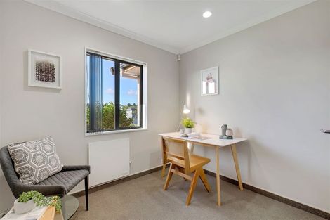 Photo of property in 16 Dusky Crescent, Aotea, Porirua, 5024