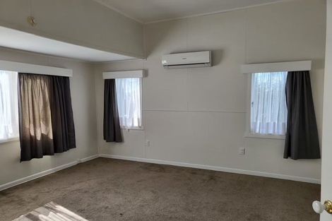 Photo of property in 11 Wood Street, Papakura, 2110