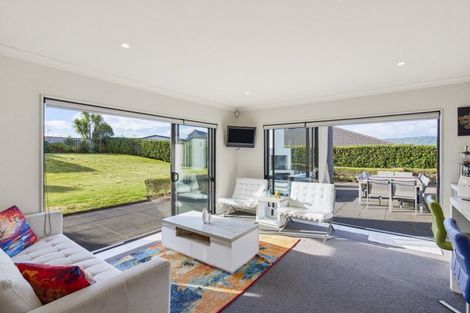 Photo of property in 8 Rae Lane, Paraparaumu Beach, Paraparaumu, 5032