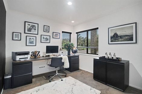 Photo of property in 8 Millbrook Drive, Waiuku, 2683