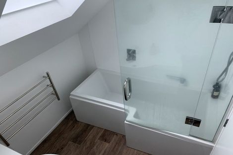 Photo of property in 15/37 Fields Parade, Oteha, Auckland, 0632