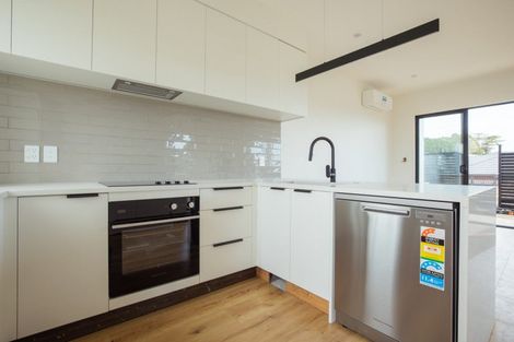 Photo of property in 10 Balthazar Road, Kumeu, 0810