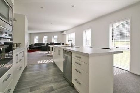 Photo of property in 4 Furl Close, Pyes Pa, Tauranga, 3112