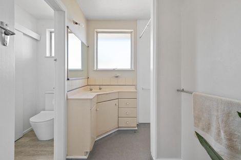 Photo of property in 74 Saint Johns Street, Woolston, Christchurch, 8062