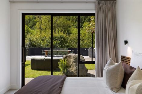 Photo of property in 55 Manse Road, Arrowtown, 9302