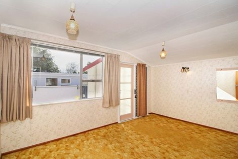 Photo of property in 14 Huatoki Street, Vogeltown, New Plymouth, 4310