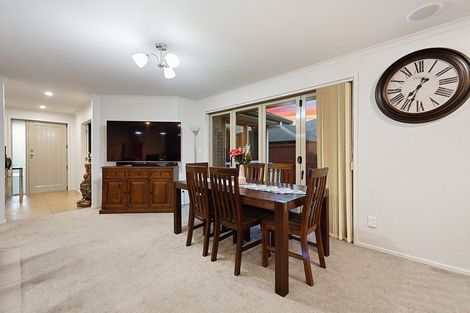 Photo of property in 2 Woodridge Drive, Flagstaff, Hamilton, 3210