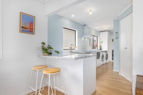 Photo of property in 6a Beach Road, Titahi Bay, Porirua, 5022