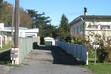 Photo of property in 16 Rimu Street, Otaki, 5512