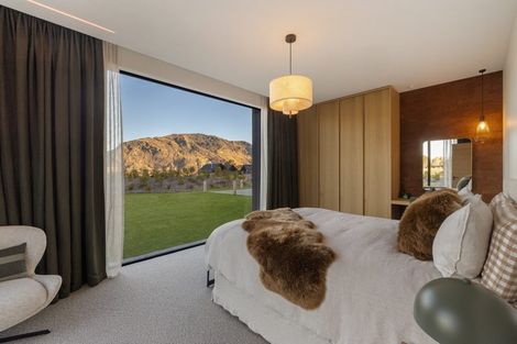 Photo of property in 38 Station Rise, Dalefield, Queenstown, 9371