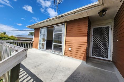 Photo of property in 41 Parrs Cross Road, Henderson, Auckland, 0612