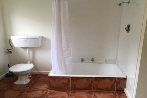 Photo of property in 70 Toi Street, Otaki Beach, Otaki, 5512