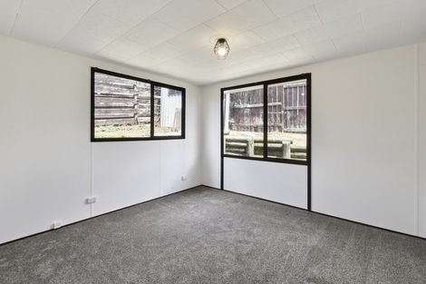 Photo of property in 2/8 Nearco Street, Randwick Park, Auckland, 2105