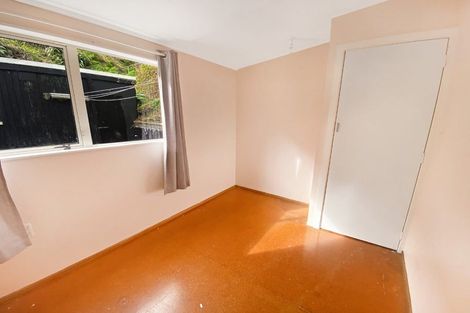 Photo of property in 37 Moa Point Road, Moa Point, Wellington, 6022