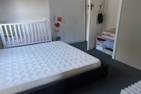 Photo of property in 54 Burns Avenue, Takaro, Palmerston North, 4412