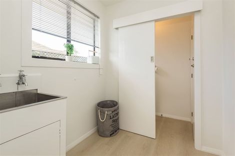 Photo of property in 8 Erin Crescent, Mairehau, Christchurch, 8013