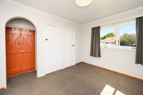 Photo of property in 20 Moheke Avenue, Roslyn, Palmerston North, 4414
