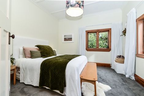 Photo of property in 75 Tuhikaramea Road, Dinsdale, Hamilton, 3204