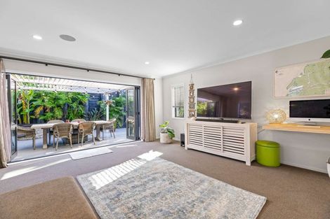 Photo of property in 107 Parkview Drive, Gulf Harbour, Whangaparaoa, 0930
