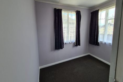 Photo of property in 21 Carlisle Street, Milson, Palmerston North, 4414