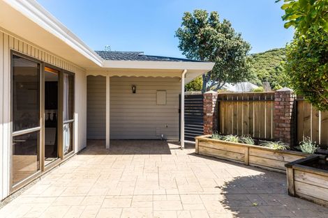 Photo of property in 31 Longitude Place, Whitby, Porirua, 5024