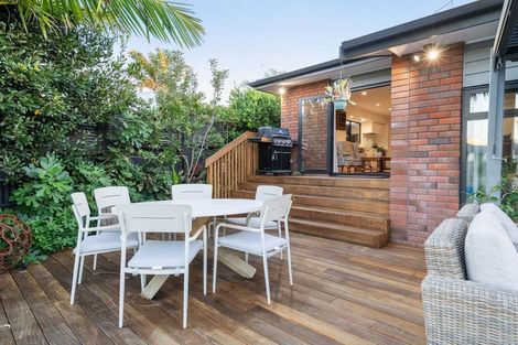 Photo of property in 112 Dickson Road, Papamoa Beach, Papamoa, 3118