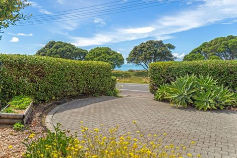 Photo of property in 50 Moana Road, Okitu, Gisborne, 4010